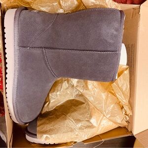 Koolaburra Short Boots in Gray